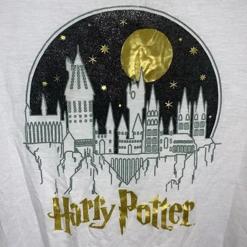 Harry Potter  Hogwarts Castle Skyline T Shir HiLow