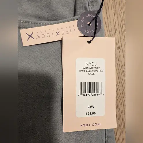 NYDJ NEW Jeans Womens Plus 28 4X Capri Back Petal Hem Gray Grey Crop NWT