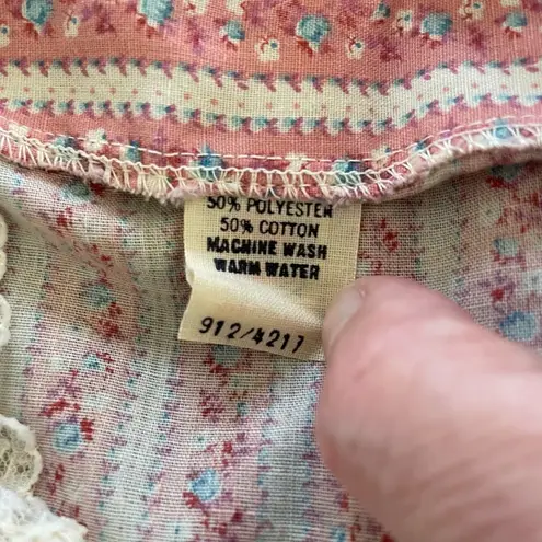 Vintage 70s Cottage Core Country Bicentennial Blouse Calico Lace S Pink