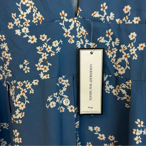 Goodnight Macaroon NWT Blue Floral Deep V-neck Button Up Midi Length Size Large