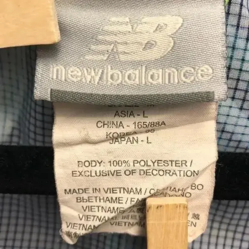 New Balance  Women’s Windcheater Jacket Tropical Palms