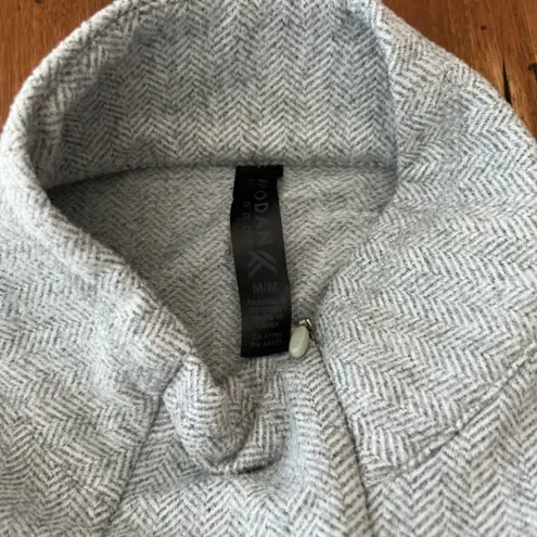 Kyodan  Outdoor Gray Herringbone Half Zip‎ Pull Over Jacket