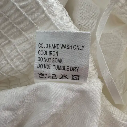 Petal and Pup Celine Top in White size Large Cropped Cotten Linen Long Sleeve NWT