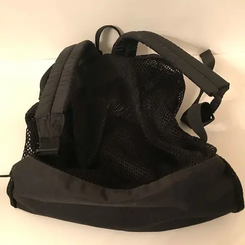 Transport Original Black Mesh Backpack