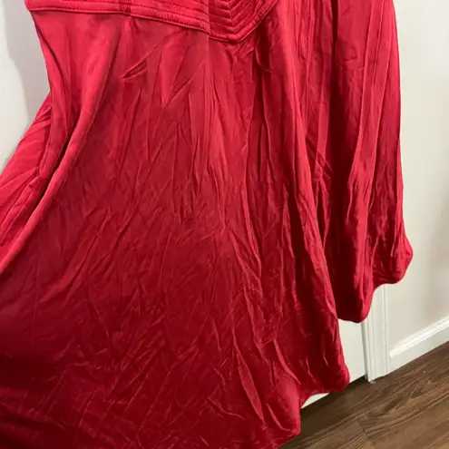 Alexis Red Jovanna Gown Size Medium $563