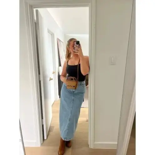 SKIMS Fits Everybody Square Neck Sleeveless Bodysuit in Onyx Black Size Medium