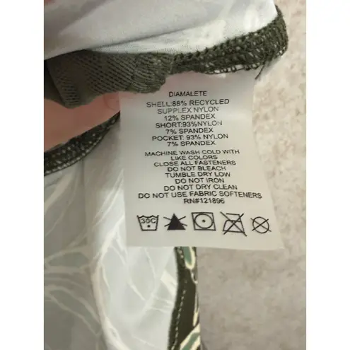 Title Nine Women's Skort Green Leaf Print Athletic Golf Hiking Athleisure Active