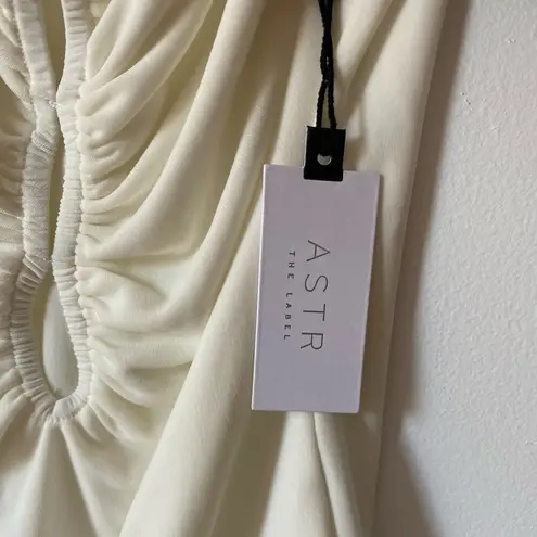 ASTR NWT  th relabel white cut out bodysuit thumbnail 2