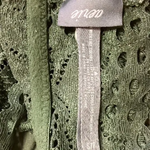 Aerie  Olive Green Eyelet Floral Lace Crochet Racerback Bralette Bra Top Size S