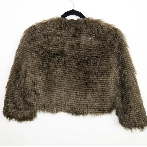 BE Be faux fur Cropped jacket Size M