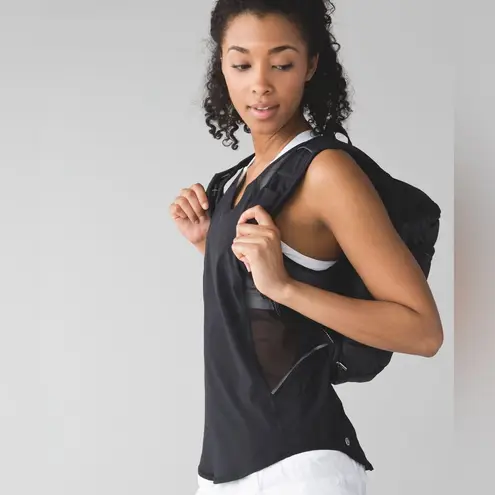 Lululemon  Run With The Sun Tank Woven Swift Ultra Black Size 4