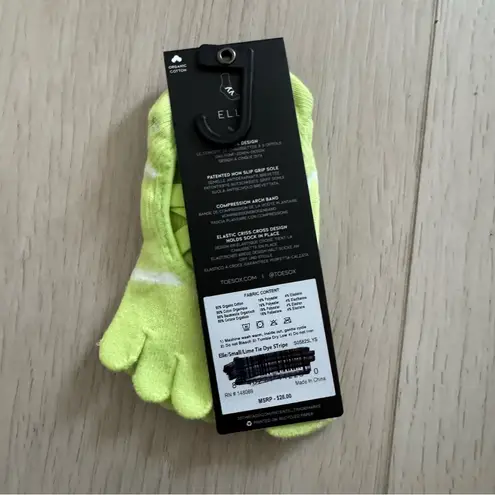 Toesox Full Toe Elle Pride Grip Women's Socks Size Small (6