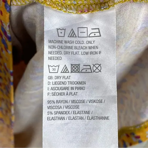 LOGO By Lori Goldstein Printed Knit Top Twin Set w/ Contrast Tank Size Medium