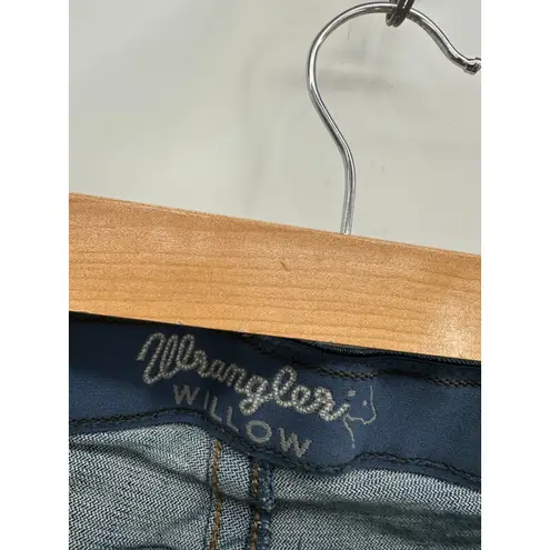 Wrangler  Willow Ultimate Riding Denim Jeans Size 9 X 31 Western Equestrian Women