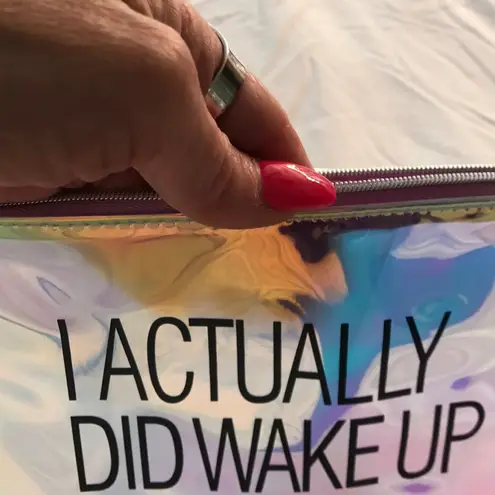 Sephora ⭐️NEW⭐️ HOLOGRAPHIC COSMETIC BAG