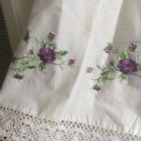 Shoshanna white Dress with Embroidered Details “peasant dress” bridal flaw