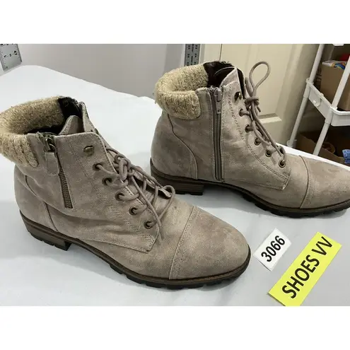 White Mountain Womans Daisy Size 11 M Beige Lace Up Zip Up Ankle Boots