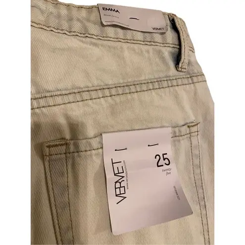 Nwt Vervet By Flying Monkey Emma Mom Lightwash Jeans Straight Leg Denim Destroye Blue Size undefined