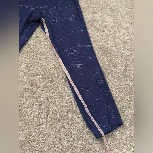 Nike  dri-fit crop capri leggings, size small p