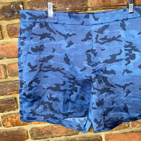 Banana Republic  Blue Camo Camouflage Flat Front Chino Shorts Women's Size 14