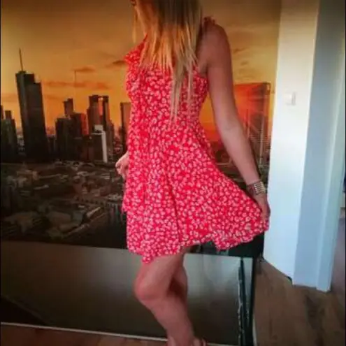 ✨HP✨Ditsy Floral Tie Neck Ruffle Trim Cami Dress✨ Size L