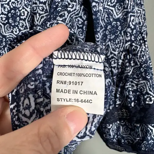 Solitaire Women's Blue Boho Print Peasant Top - Size Large - Tassel Crochet Lace