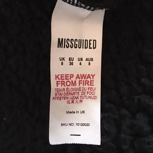 Missguided 🔃 Teddy V Front Black Cropped Hoodie