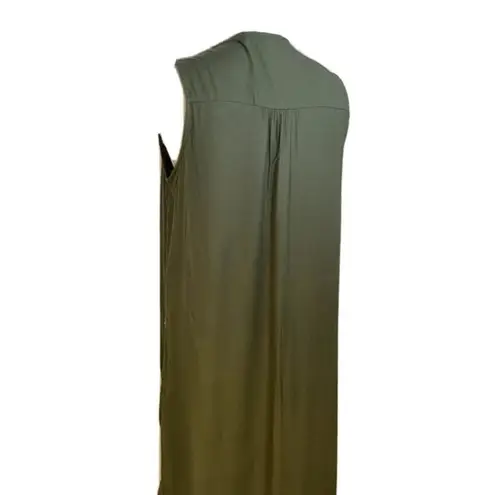 Fourteenth Place ✨14th Place Embroidered Tank Dress✨