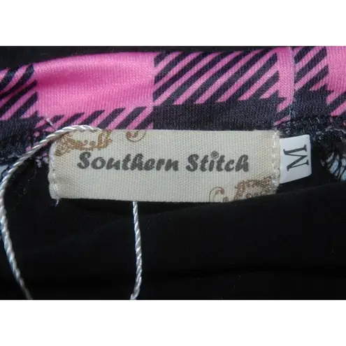 Southern Stitch NWT Black Pink T-Shirt Top Size M "Loads Of Love" Short Sleeve