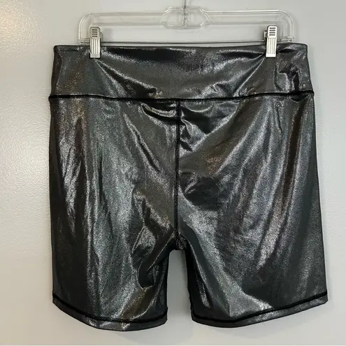 Victoria Sport NWOT Victoria Secret Sport Silver Metallic Pull On Bike Shorts Side XL