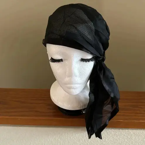 Collectors hat Bonwit Teller by famous designer Don Kline luxury store The Met Black