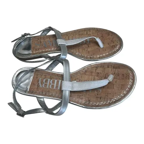 Sam & Libby Silver Flat Sandals Size 9