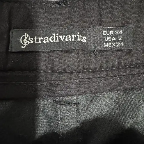 Stradivarius  Women Black Polyurethane Modern Skinny High Rise Size 2