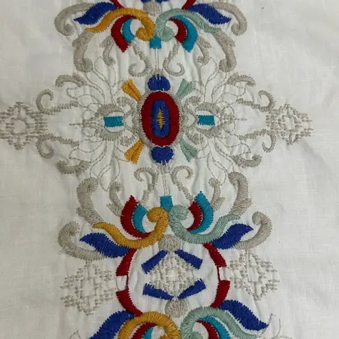 Johnny Was Asymmetrical Blue and White Embroidered Sleeveless Tunic Size M - Image 6