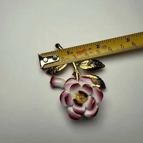 Pink & White Porcelain Rose Bud Flower Stem Brooch Pin Gold Tone Signed CR