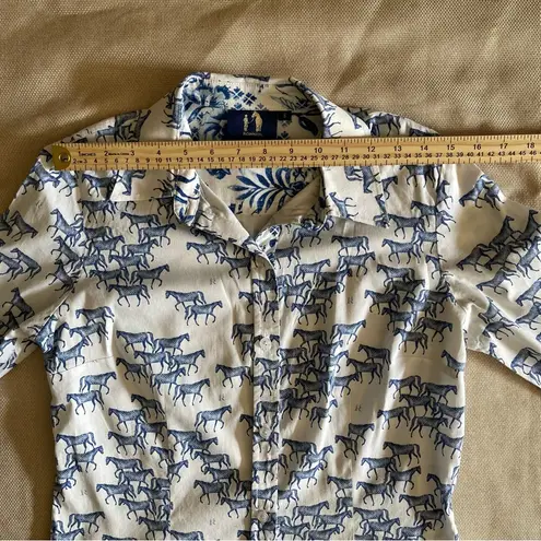Rönner Horse Print Blouse Sz 8 Equestrian Button Down Shirt Horse Lover Barn Blue