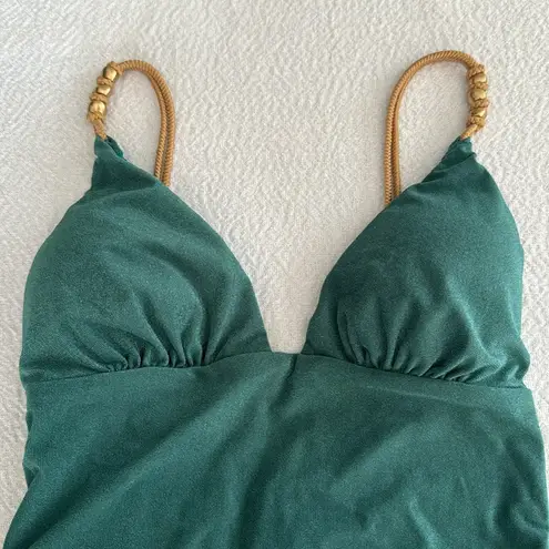 VIX Paige Claire One Piece, BRAND NEW, Size Medium, $298 Green