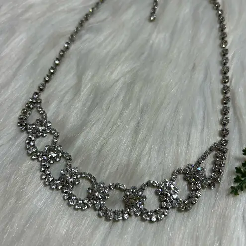 Bridal prom statement faceted rhinestones silver tone Necklace