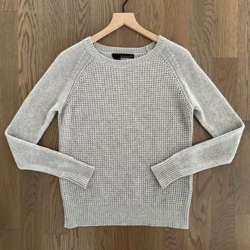 360 Cashmere Orchard Crew Neck Waffle Sweater in Light Heather Grey Size Small