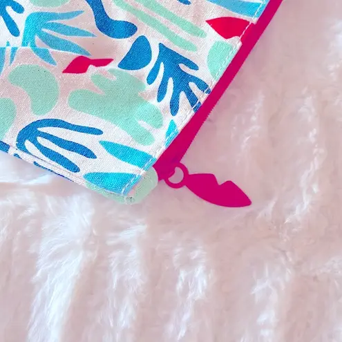 Ipsy FORCE OF NATURE GLAM CLUTCH BAG