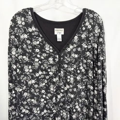Maggie Barnes Plus Size 26W 28W Top Black White Floral Knit Long Sleeve 1185