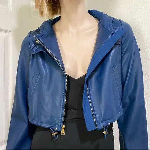 BCBGMAXAZRIA  Blue Cropped Hooded 100% Leather Jacket Size XS