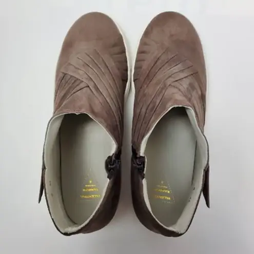 Valentina Rangoni Womens Serafina High Top Sneakers Shoes Taupe Size 8M New Brown