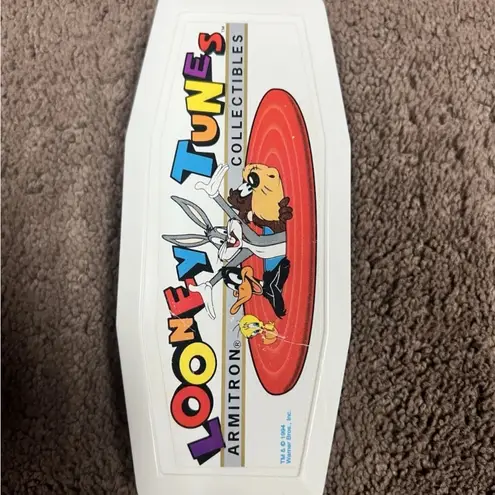 Armitron Looney Tunes TAZ Tasmania Devil 1994 Warner Brother VTG Watch