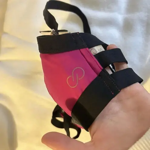 Calia Carrie Underwood Bikini Top Womens Size XS $45 NWT Pink Gray Bathing Suit Purple