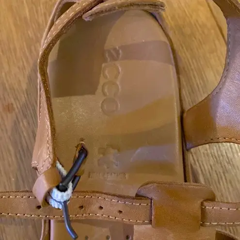 Ecco Flash Leather T-Strap Gladiator Butter Soft Sandal Tan Pink EU40 US (9-9.5)