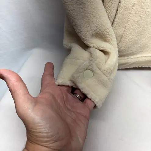 Daphnea Paris Cream Teddy Fleece Sherpa Trucker Jacket Size S