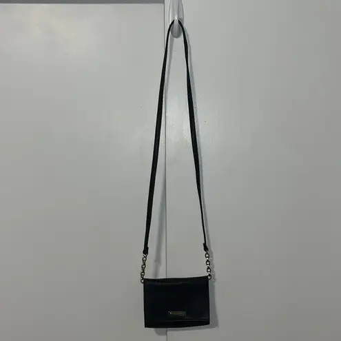 Tahari Crossbody Bag Flap Purse Pebbled Vegan Leather w Chainlink Strap Detail