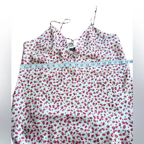 Morgan Taylor Intimates Satin Nightgown White And Pink Floral Size M SMALL TEAR