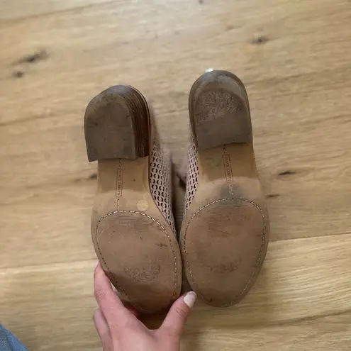 Vince Camuto  suede ankle bootie - Image 3